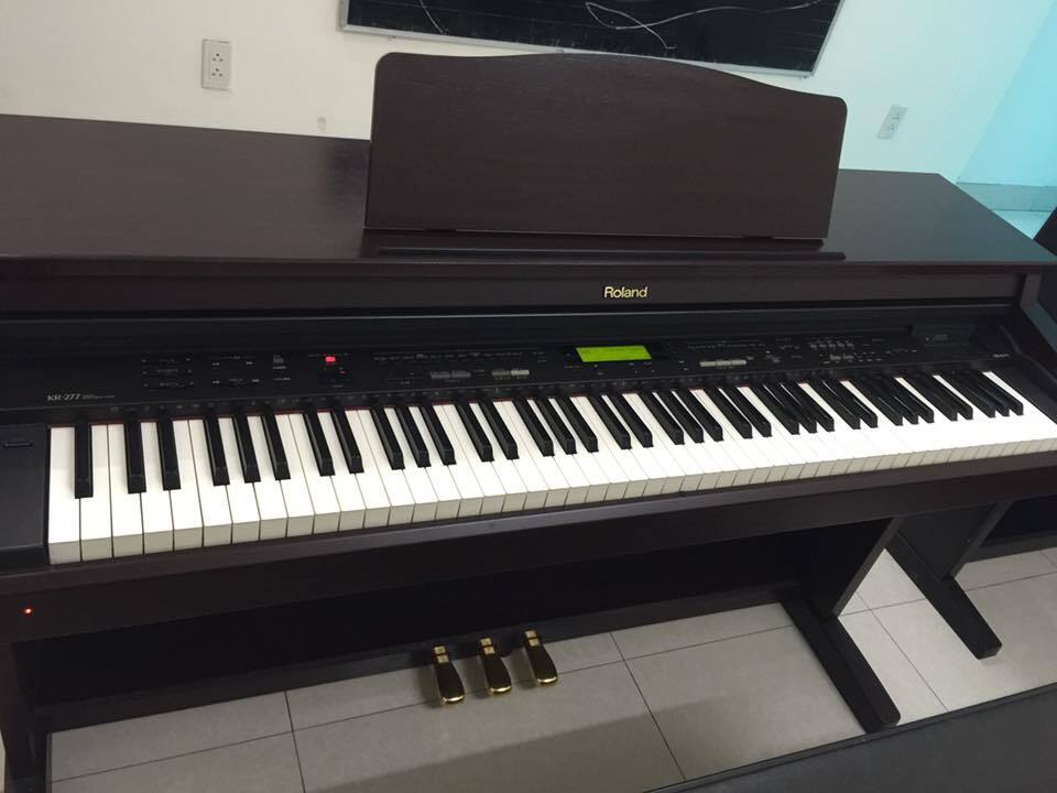 Đàn Piano Điện Roland KR-277