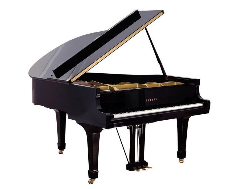 Đàn piano Yamaha C5