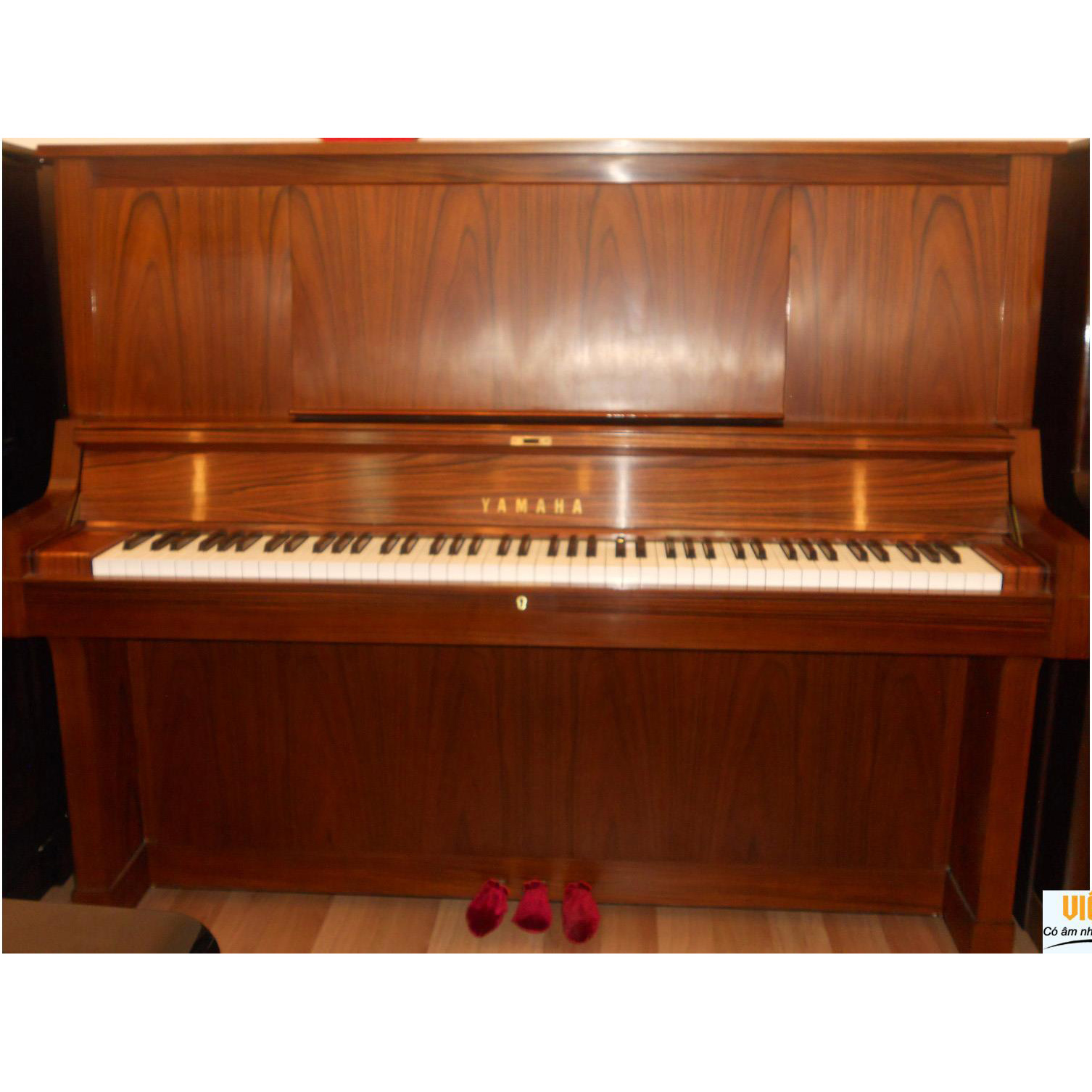 Đàn Piano Yamaha W101B