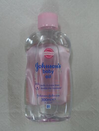 Dầu massage Gohnson's baby oil