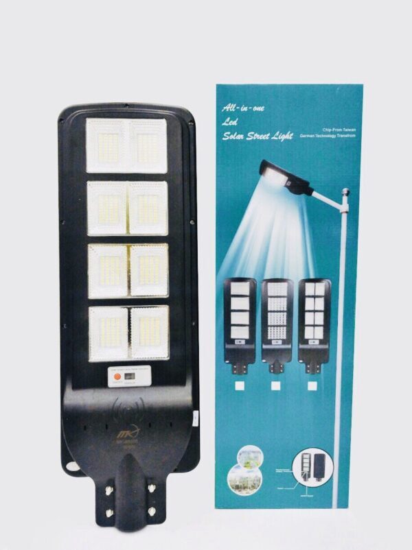 Đèn năng lượng mặt trời 300W MK Lighting MK-66300