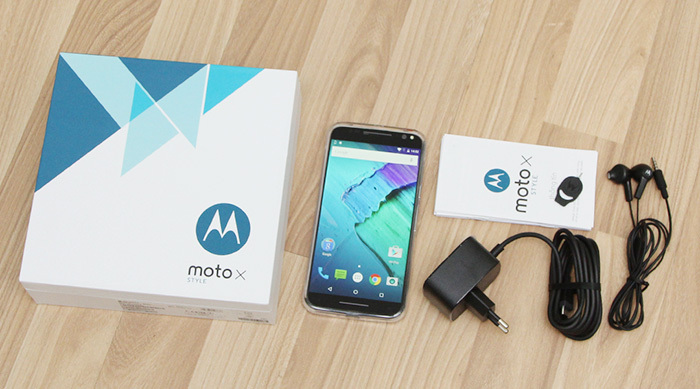 Điện thoại Motorola Moto X Style 32GB - màu đen/ trắng