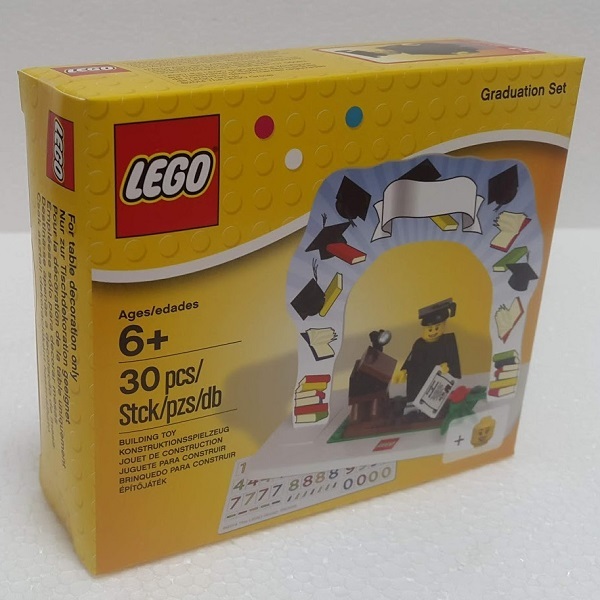 Đồ chơi lắp ráp Lego 850935 - Kỷ Niệm Ngày Tốt Nghiệp