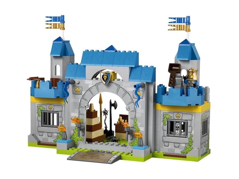 Mô hình Lâu đài hiệp sĩ Lego Juniors 10676