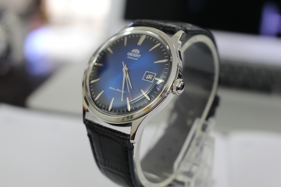 Đồng hồ nam Orient FAC08004D0