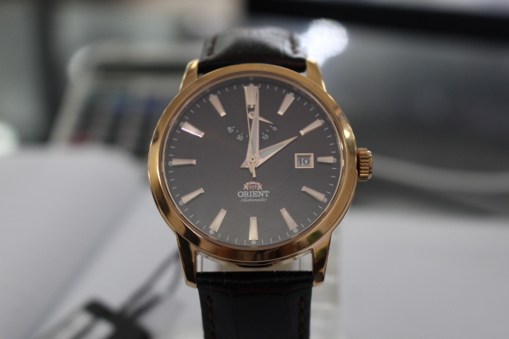 Đồng hồ nam Orient FAF05001T0