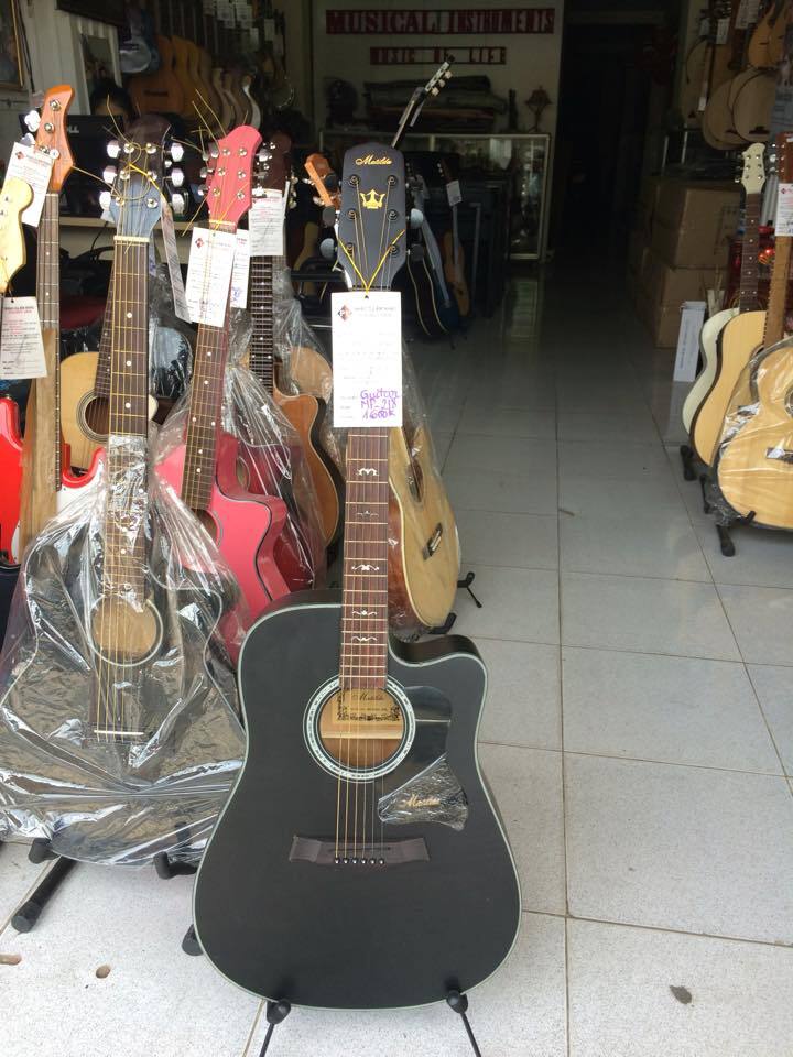 Đàn guitar acoustic Matilda MP-218 