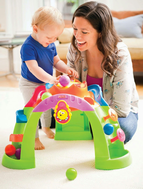 Giá chơi bóng tập đứng Fisher Price W9859