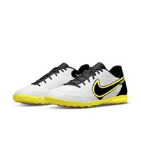Giày bóng đá Nike DA1193