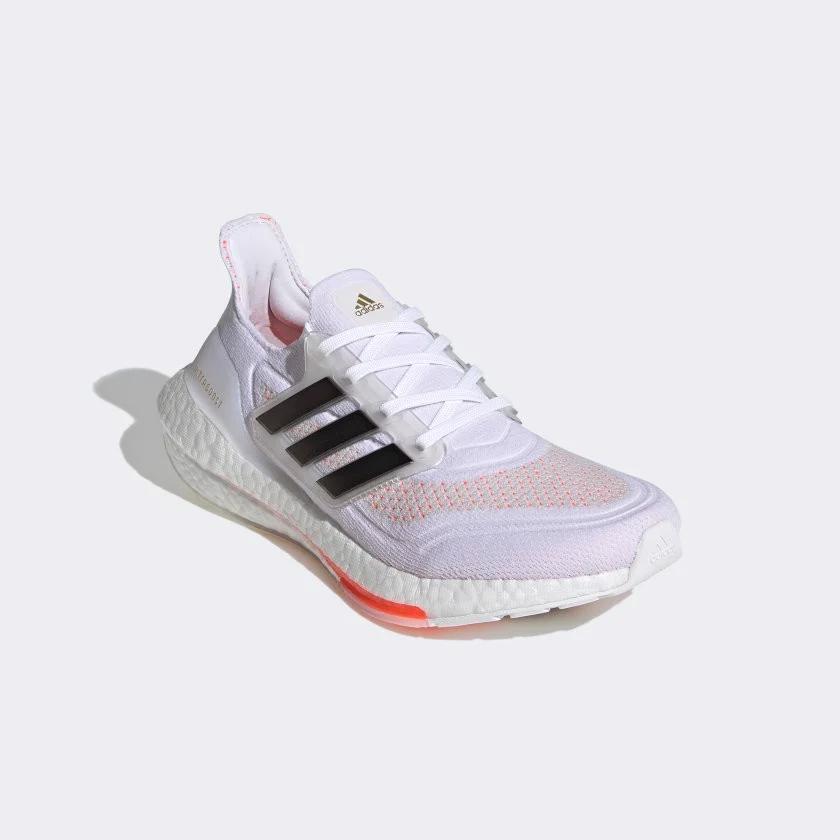 Giày chạy bộ nữ Adidas Ultraboost 21 W S23840