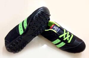 Giày đá bóng Chí Phèo 004C