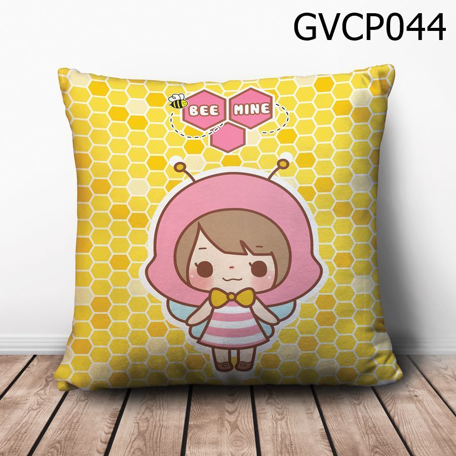 Gối vuông cô bé ong hồng - GVCP044