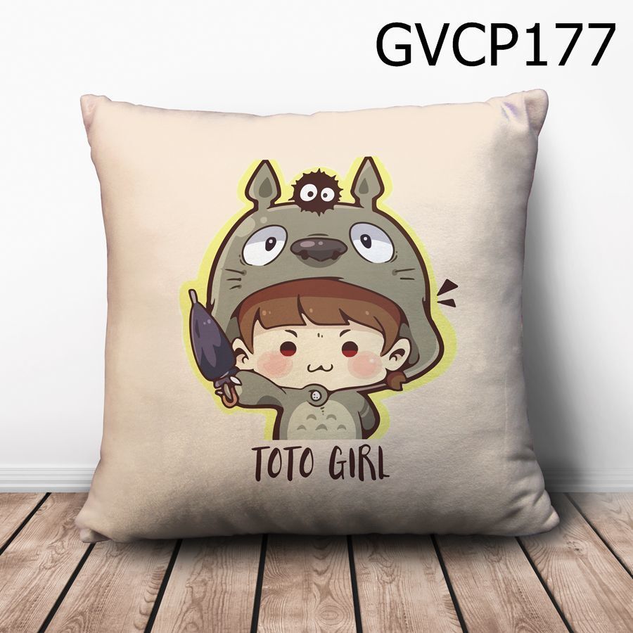 Gối vuông Cô bé Totoro - GVCP177