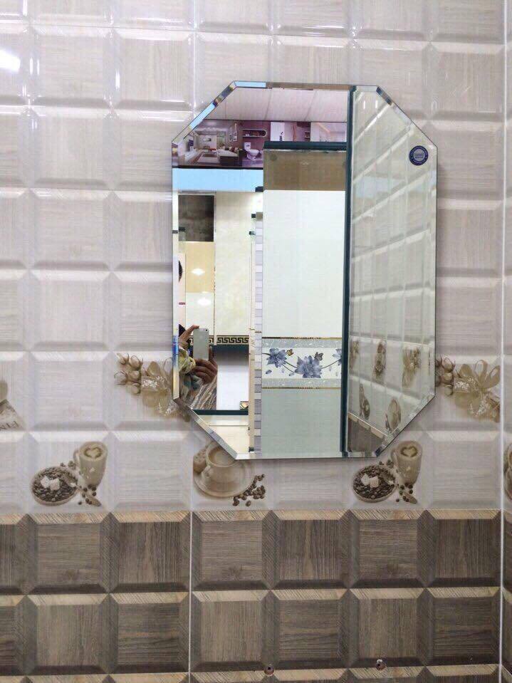 Gương phòng tắm Navado NAV101C 60×80 cm