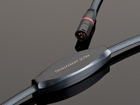 Dây tín hiệu audio Transparent Ultra Balanced Interconnect 