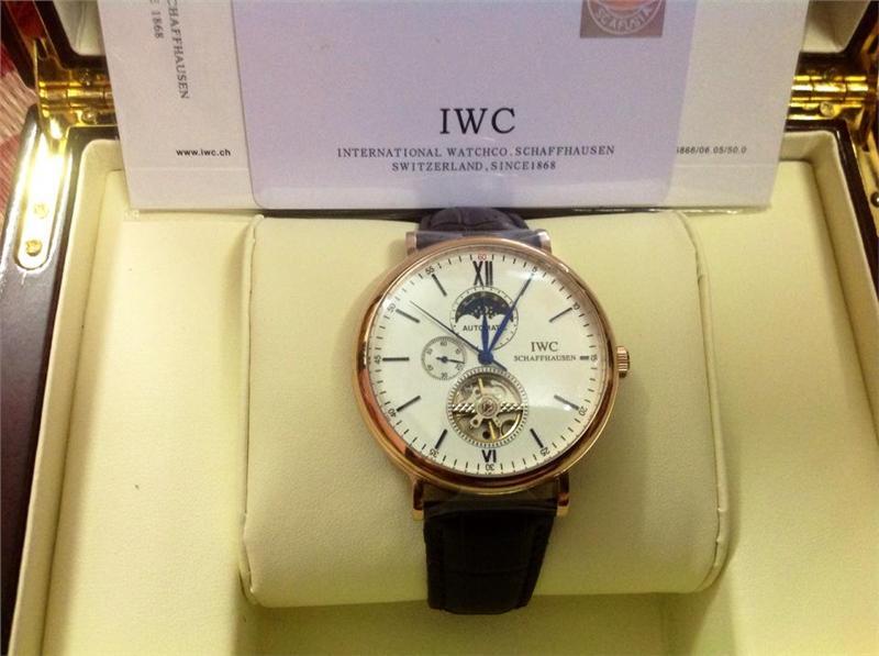 Đồng hồ nam IWC Automatic IC.001 