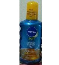 Kem chống nắng dạng nước Nivea Sun Protect