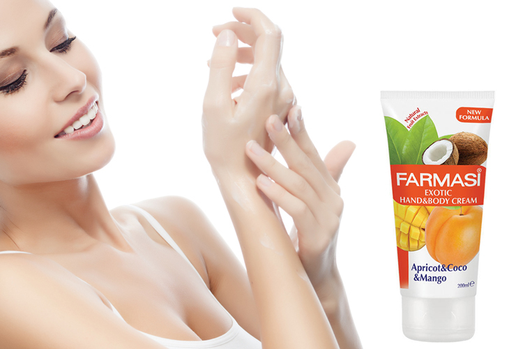 Kem dưỡng ẩm cho tay và cơ thể chiết xuất quả mơ, dừa và xoài Farmasi Exotic Hand & Body Cream 200ml
