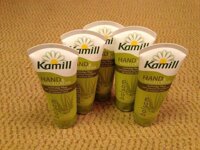 Kem dưỡng da tay hoa cúc Kamill - 100ml