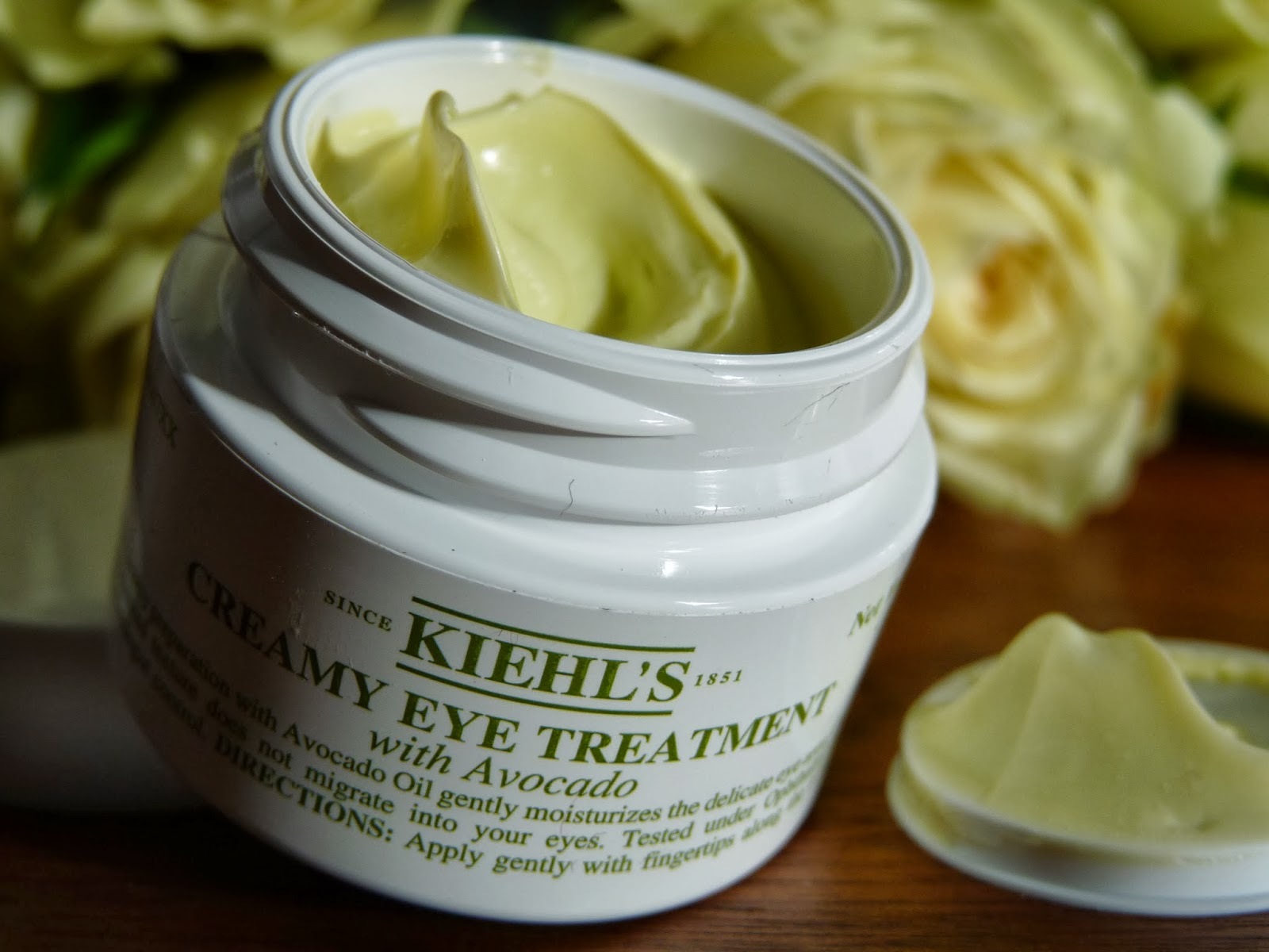 Kem dưỡng mắt Creamy Eye Treatment With Avocado của Kiehl's