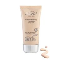 Kem lót Lacvert Essance Natural Whitening Foundation