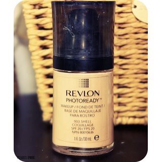 Kem nền Revlon PhotoReady Makeup SPF 20