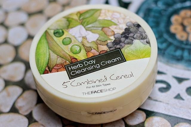 Kem tẩy trang ngũ cốc TFS Herb Day Cleansing Cream
