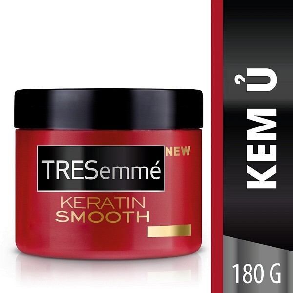 Kem ủ dưỡng tóc suôn mượt L'Oréal Keratin Smooth 72h Perfecting Mask 180ml