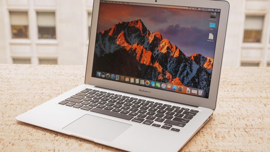 Laptop Apple MacBook Air 2017 - Intel Core I7, 8GB RAM, SSD 512GB, Intel HD Graphics 6000, 13.3 inch