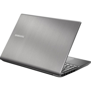 Laptop Samsung Series 3 (NP300E4Z-S02VN) - Intel Core i3-2330M 2.2GHz, 2GB RAM, 500GB HDD, VGA NVIDIA GeForce GT 520MX, 14 inch