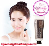 Mặt nạ lột mụn JeJu Volcanic Liquid Nose Pack