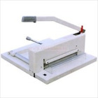 Máy cắt giấy bằng tay 3203A