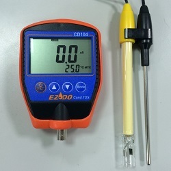 Máy đo độ dẫn điện/Muối/TDS/Nhiệt độ Gondo CD-104
