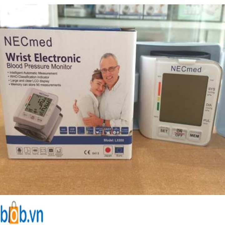 Máy đo huyết áp cổ tay Necmed LX800