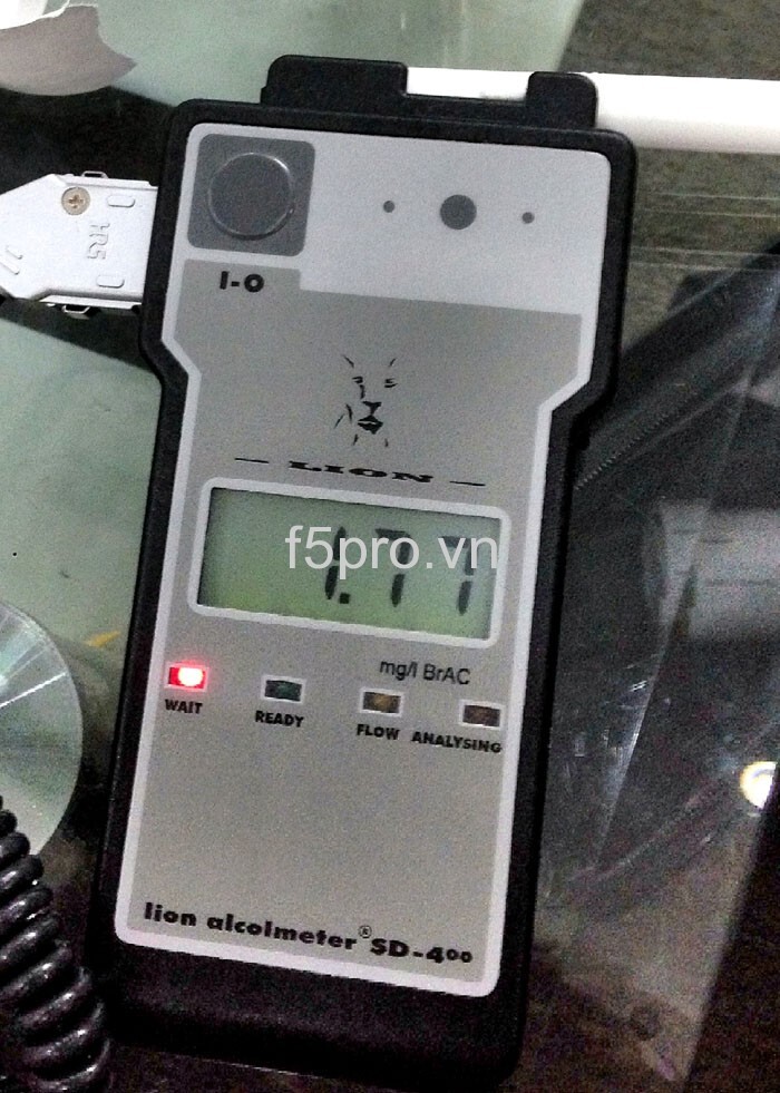 Máy đo nồng độ cồn Lion SD 400P