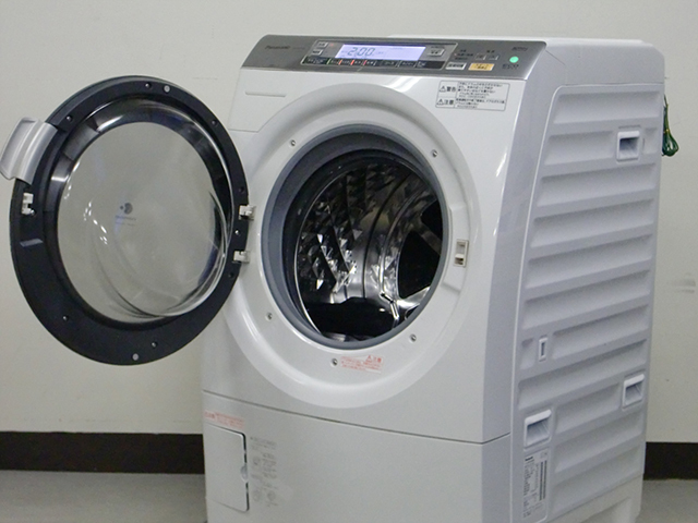 Máy giặt Panasonic 9 kg NA-VX7100