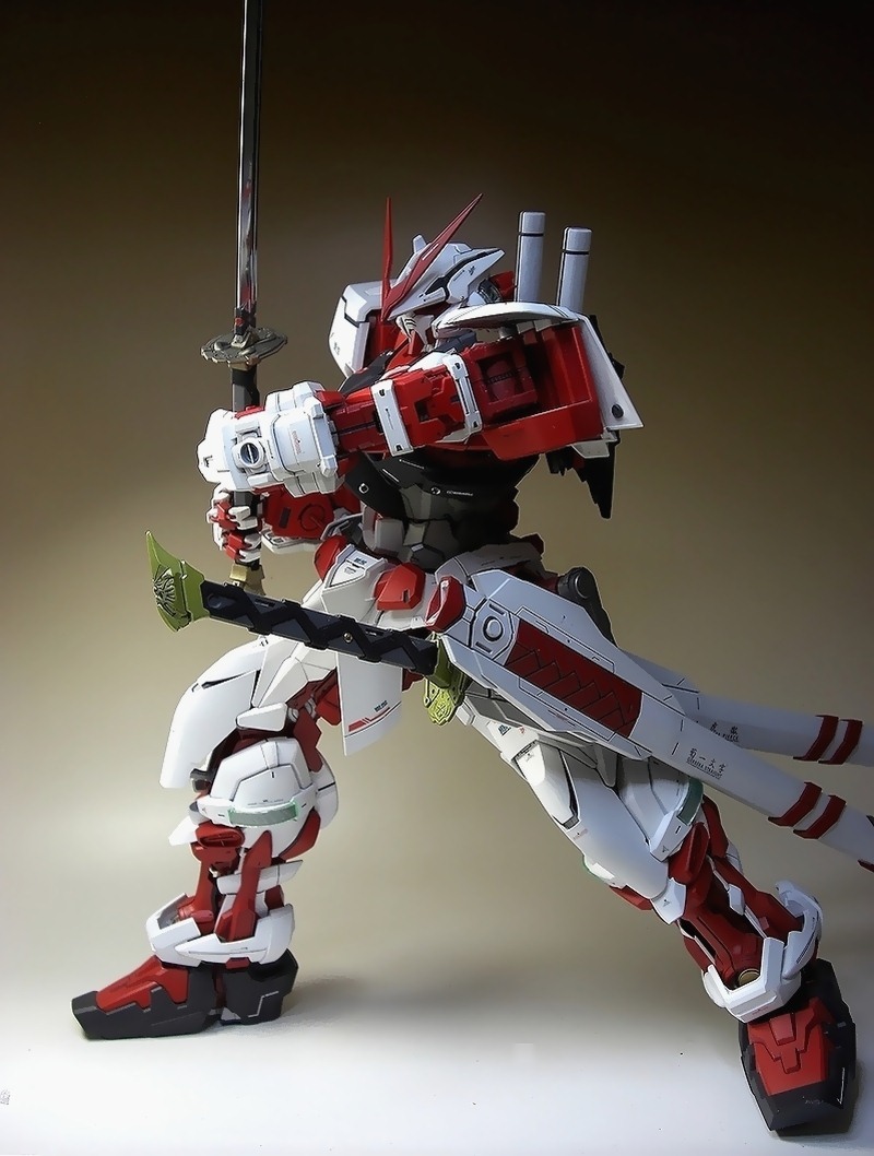 Mô Hình Gundam Astray Red Frame Mars Jacket  MG 1100 Giá Tốt   BBCosplaycom