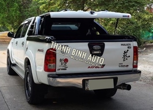 Nắp thùng xe Toyota Hilux mở 90 độ SM1