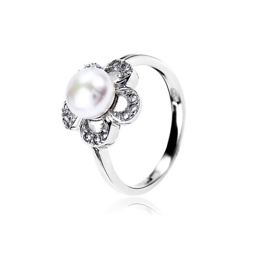 Nhẫn bạc Flower Pearl