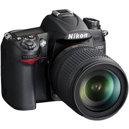 Máy ảnh DSLR Nikon D7100 - 24.1 MP, 18-105 mm
