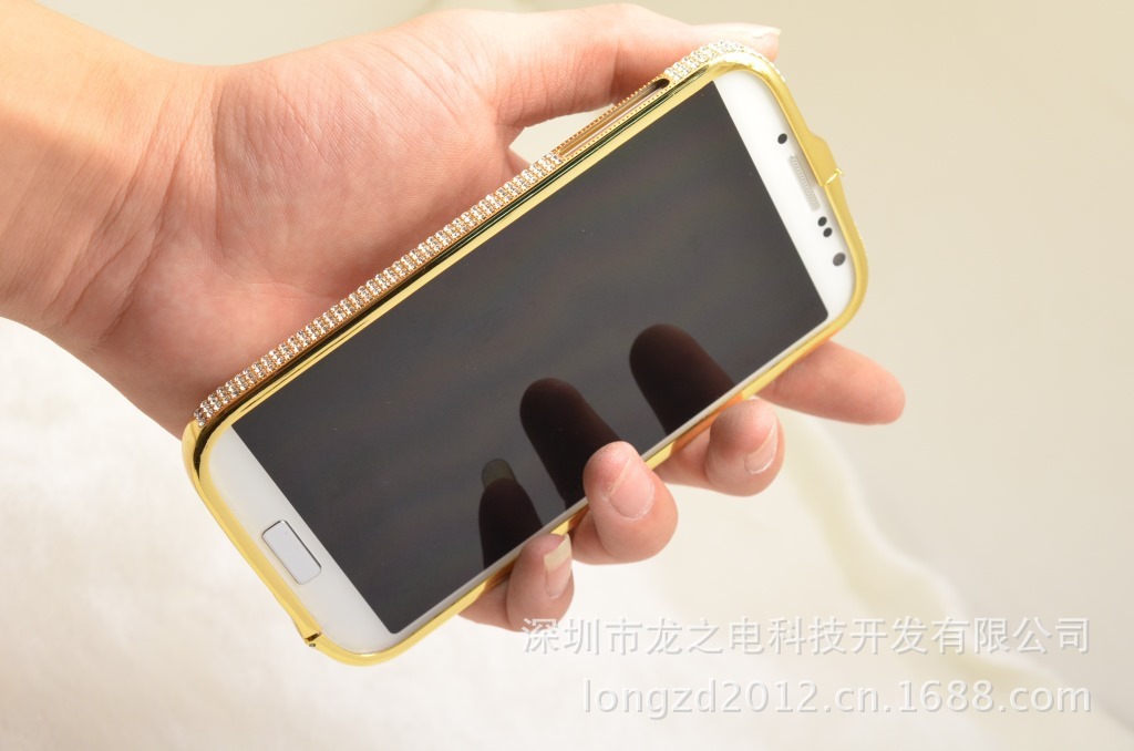 Ốp viền Samsung Galaxy S4 I9500 MetalBumper đính đá