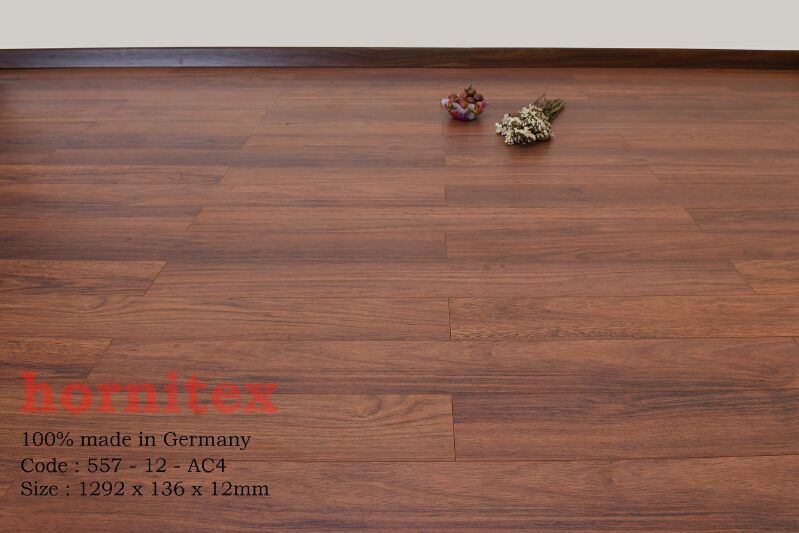 Sàn gỗ Hornitex 557 12mm