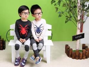 Set quần dài và áo tay dài thêu hình nhện Cirino THV-098