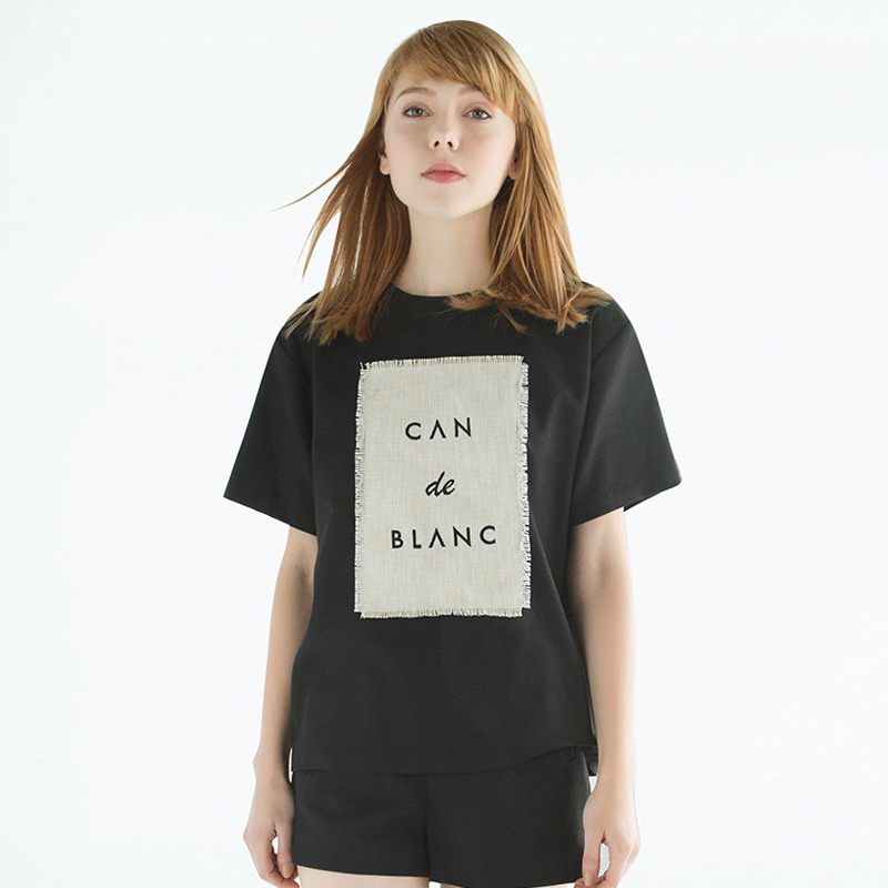 T-shirt nữ phối hoa tiết thêu Can De Blanc F16T1069 