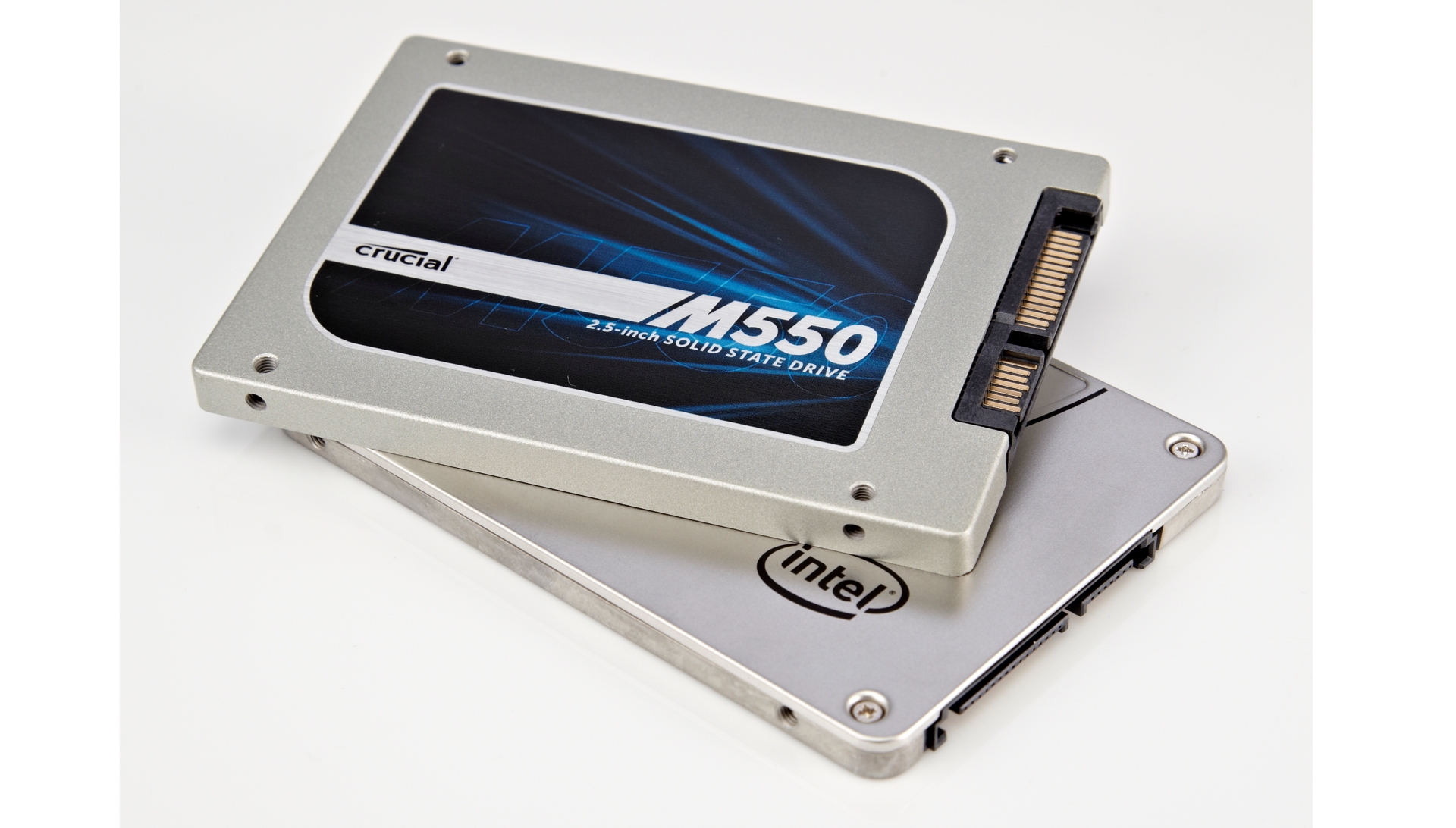 Ổ cứng SSD Crucial M550 128GB Sata 3 6GB/s