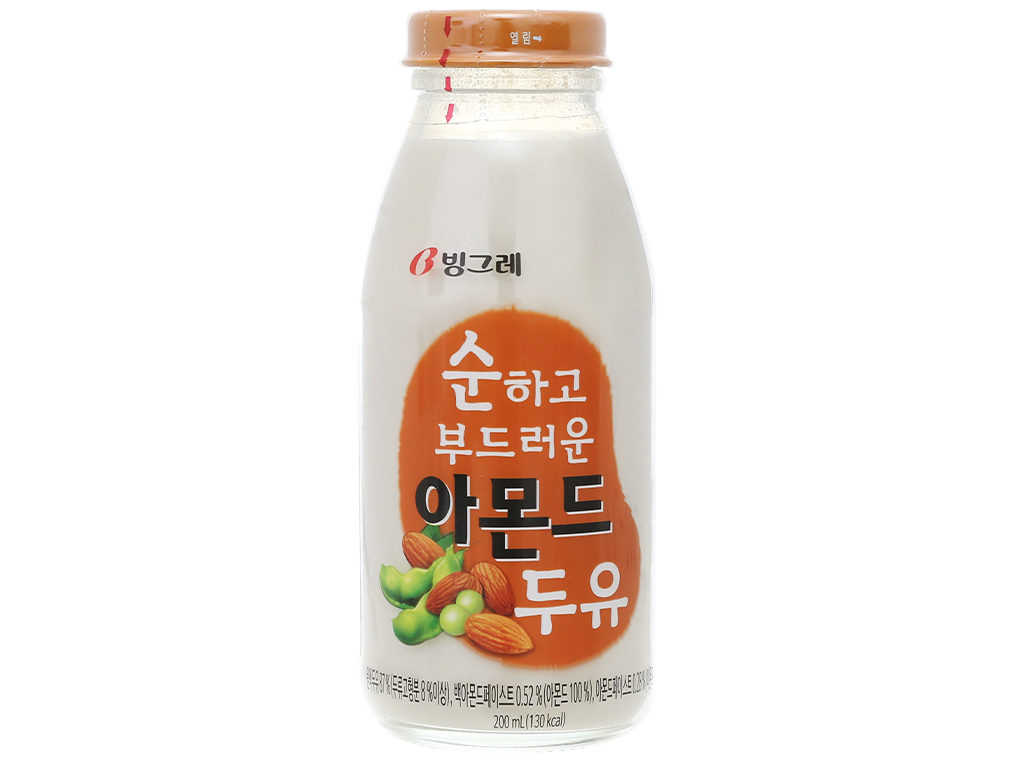Sữa đậu nành và hạnh nhân Binggrae chai 200ml