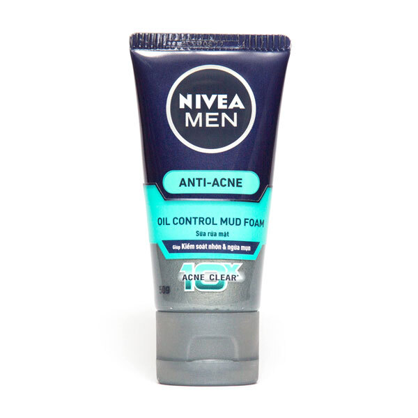 Sữa rửa mặt Nivea Men Anti Acne Oil Control Mud Foam 100g
