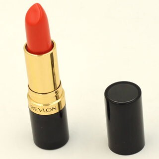 Thỏi son môi Revlon 677