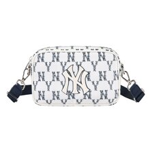 Túi đeo chéo MLB New York Monogram Crayon Yankees 32BGDR111-50N