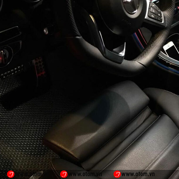 Thảm lót sàn ôtô cao cấp Mercedes C250 